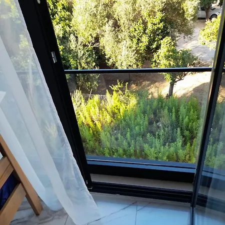 Anja's Place Himare